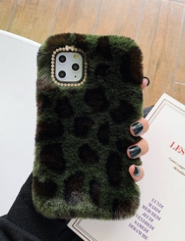 Fluffy Guard: Furry Mobile Phone Case for Samsung