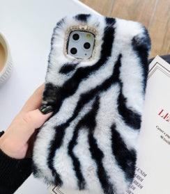 Fluffy Guard: Furry Mobile Phone Case for Samsung