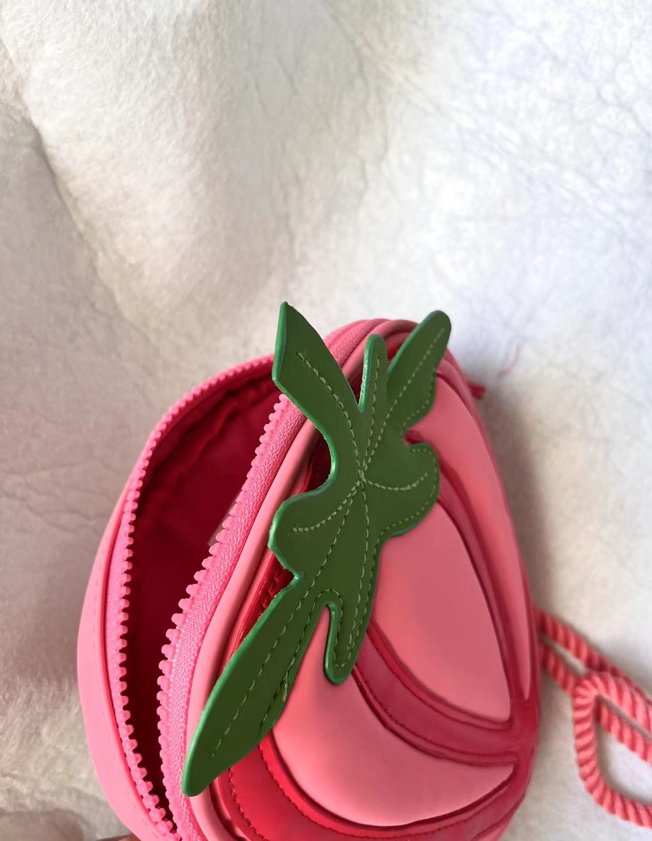 Strawberry Charm: New Cute Three-Dimensional Shoulder Bag