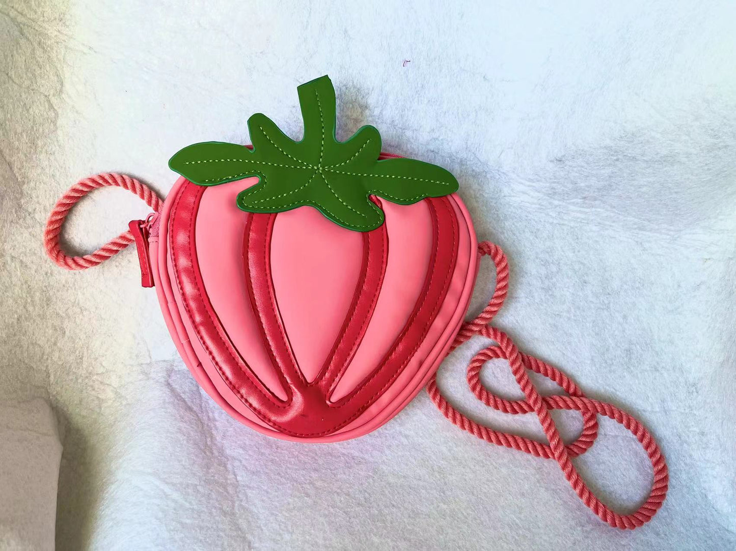 Strawberry Charm: New Cute Three-Dimensional Shoulder Bag