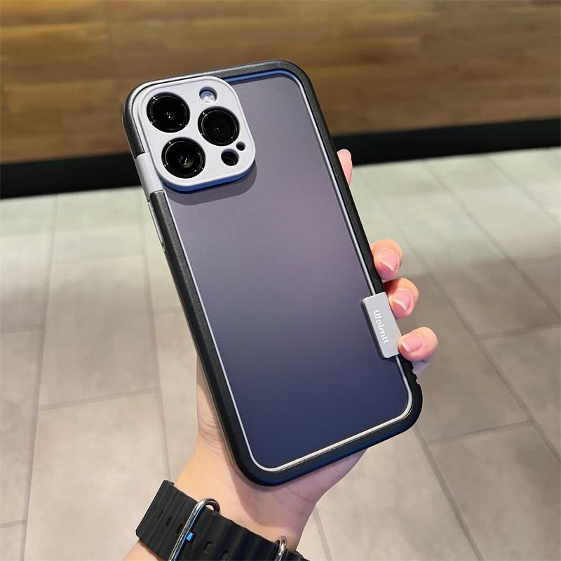 Dual Tone Guard: Contrast Color Frame Silicone Phone Case
