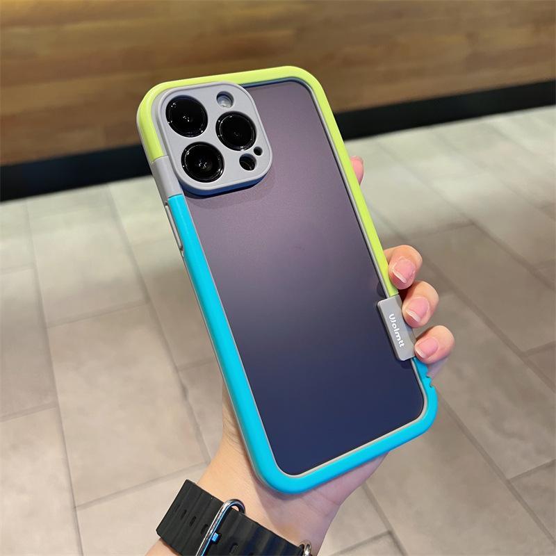 Dual Tone Guard: Contrast Color Frame Silicone Phone Case