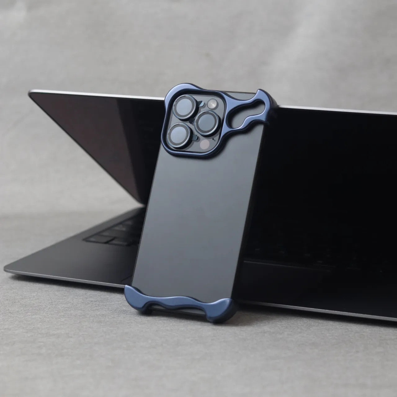 Alloy Armor: Zinc Alloy Protective Case