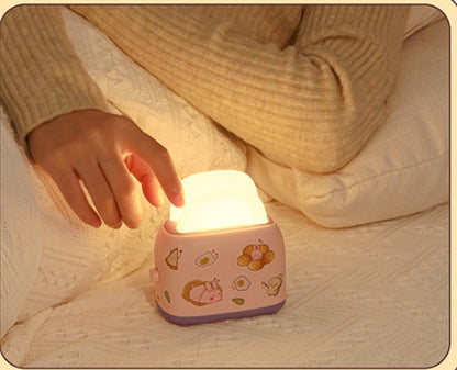 Toasty Glow: Cute Toaster-Shaped USB Night Light