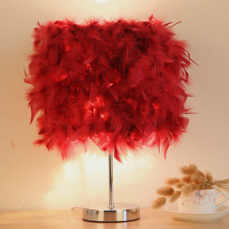 Feathered Whispers: Cute Feather Bedroom Night Light