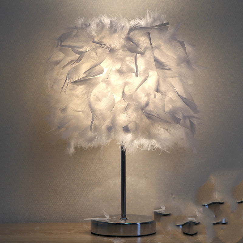 Feathered Whispers: Cute Feather Bedroom Night Light