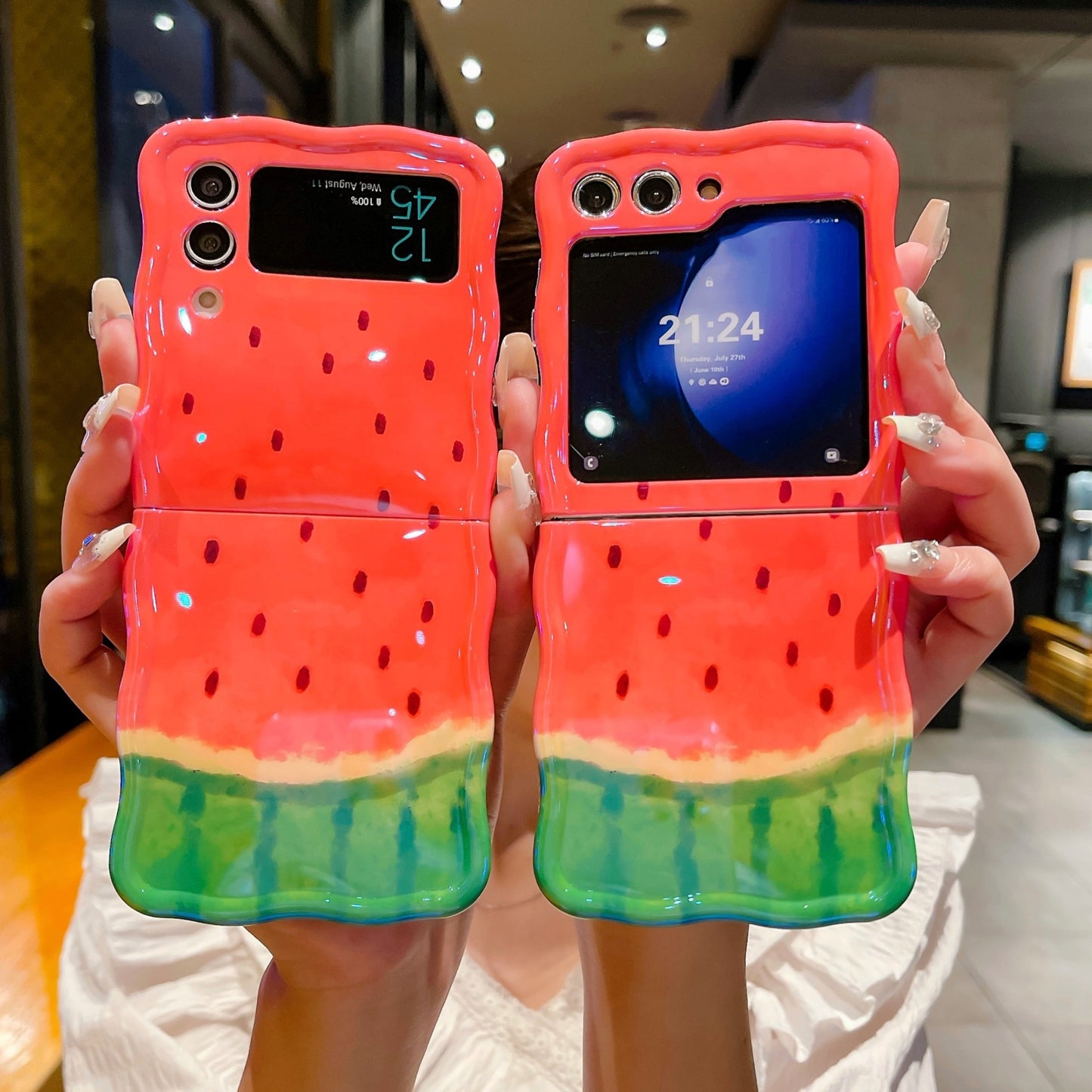 Watermelon Waves: Simple Blue Light Folding Protective Cover for Samsung Z Flip