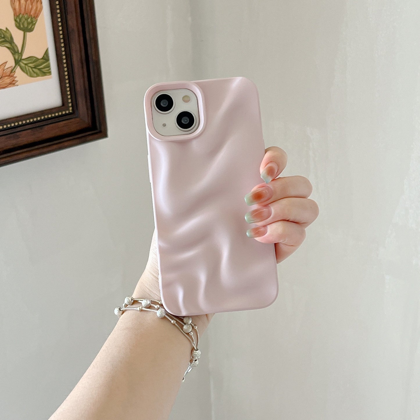 Wave Wonder II: Three-Dimensional Pleated Ripple Phone Case