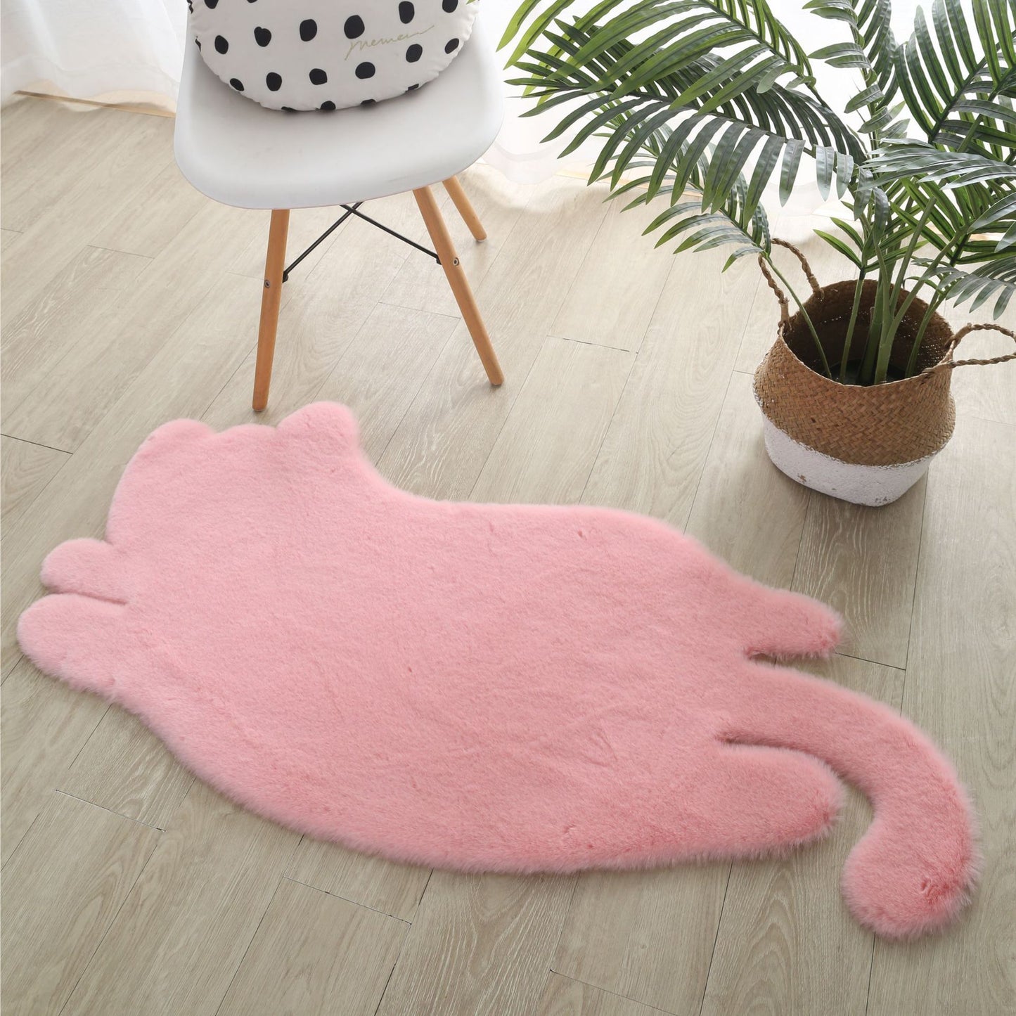 Purr-fect Paws: Soft, Cat-Shaped Bedroom Floor Mat