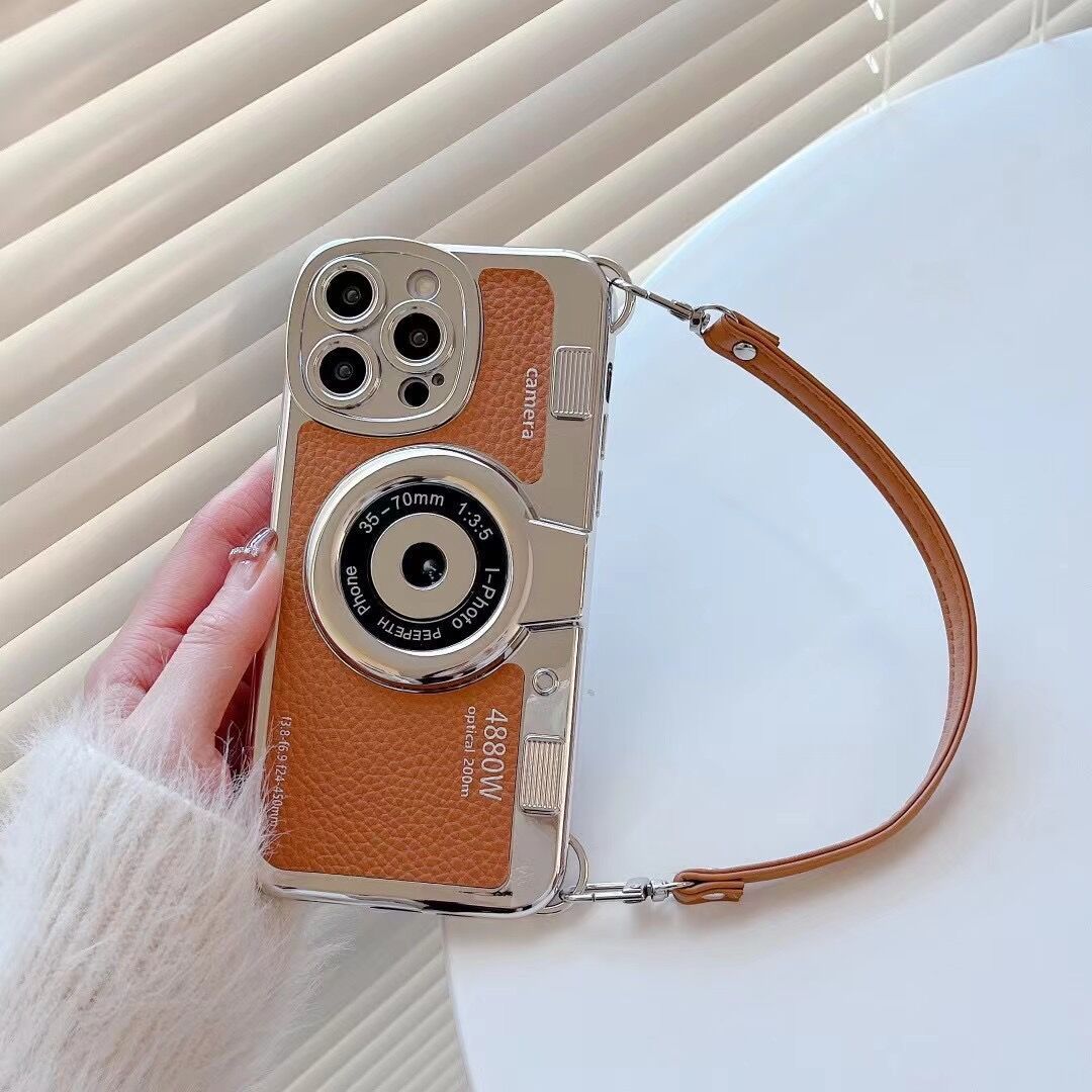 Snapshot Style: Camera-Inspired Handbag Phone Case