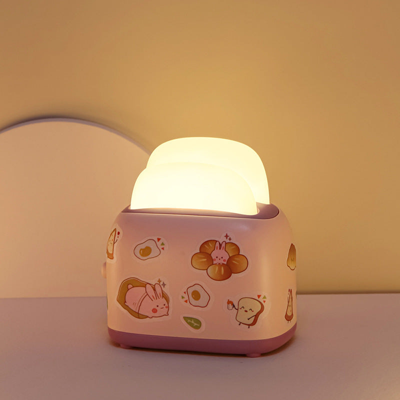 Toasty Glow: Cute Toaster-Shaped USB Night Light