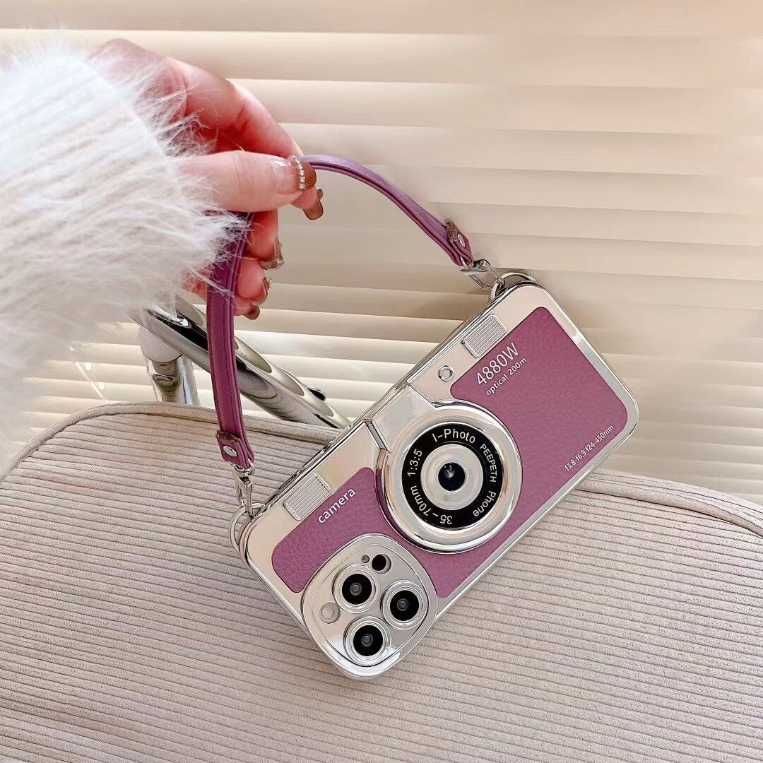 Snapshot Style: Camera-Inspired Handbag Phone Case