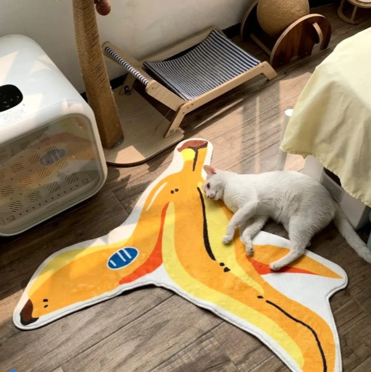 Banana Bliss: Fun-Shaped Carpet for Bedrooms and Living Rooms