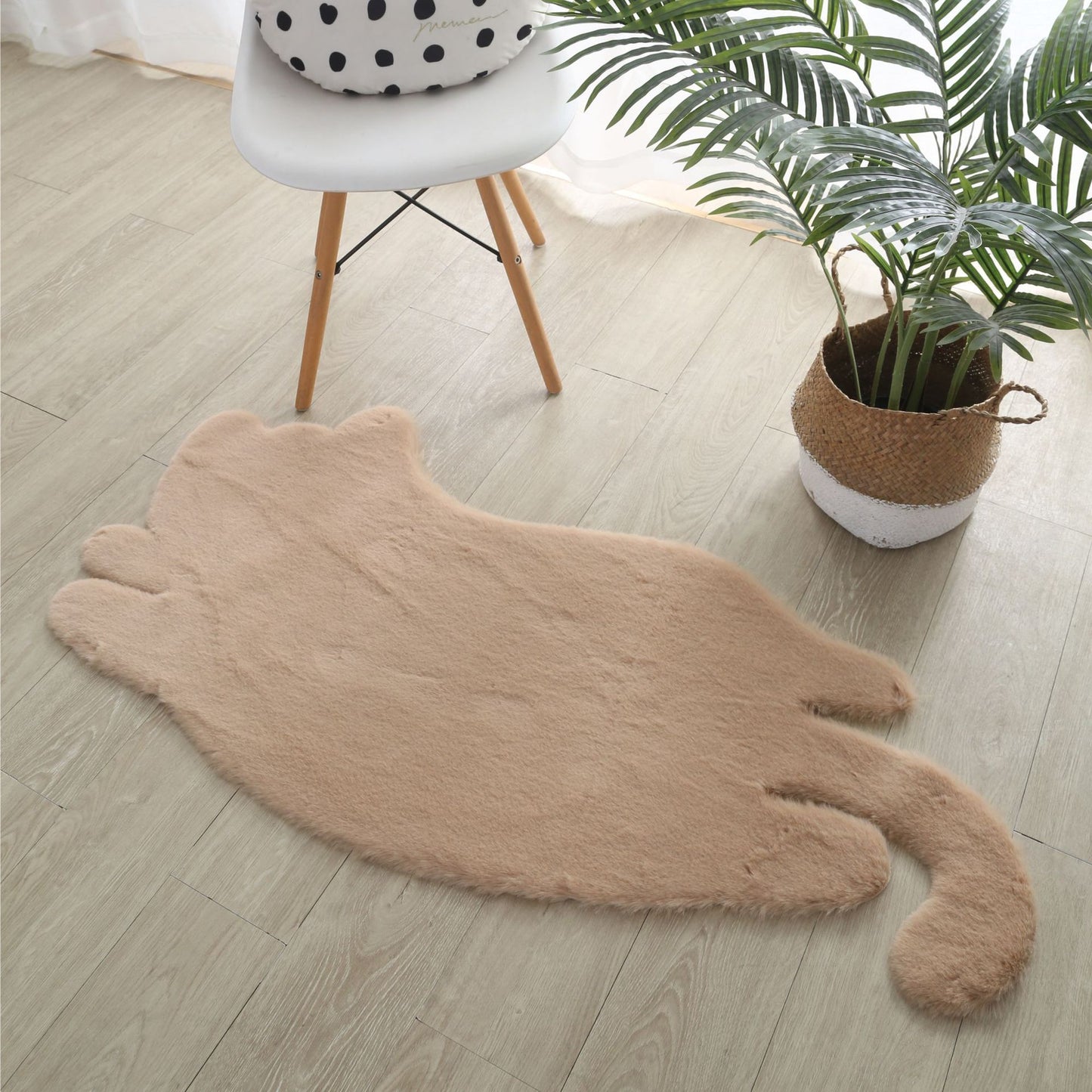 Purr-fect Paws: Soft, Cat-Shaped Bedroom Floor Mat