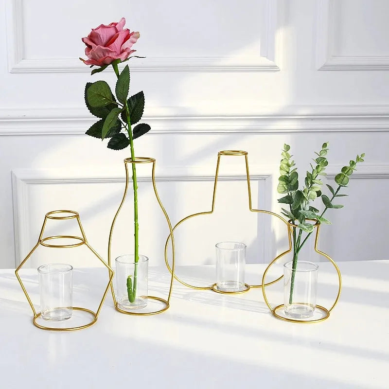 Retro Elegance: Minimal Iron Line Flower Vase Holder in Nordic Style (8 Shapes)