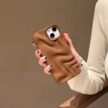 Wave Wonder I: Three-Dimensional Pleated Ripple Phone Case