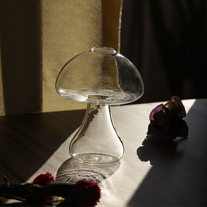 Magic Mushroom: Cute Glass Vase for Hydroponic Plants and Flowers