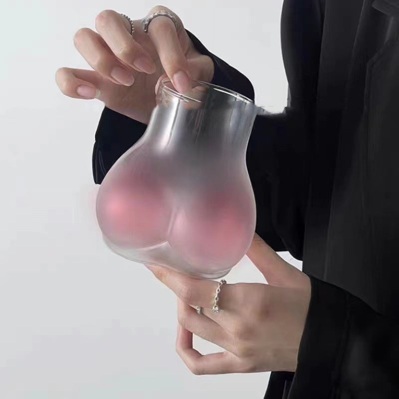 Peachy Keen Sipper: Cheeky Butt-Shaped Large Capacity Cup