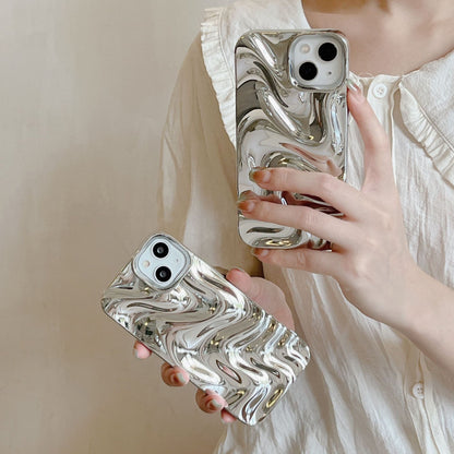 Wave Wonder II: Three-Dimensional Pleated Ripple Phone Case